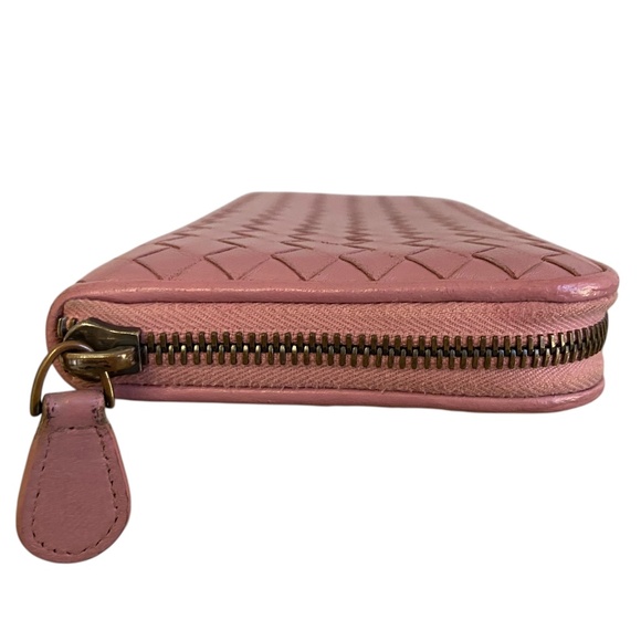 Authentic Bottega Veneta Intrecciato Leather Zip-Around Long Wallet - Pink Mauve - Picture 3 of 15